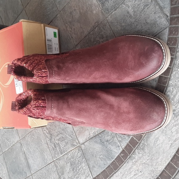 COMFORTIVA BOOTS NEW - Picture 3 of 8